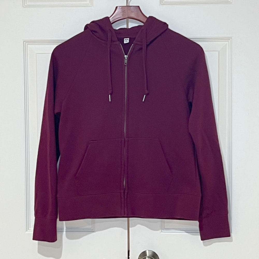 Uniqlo Burgundy Zip Hoodie Medium